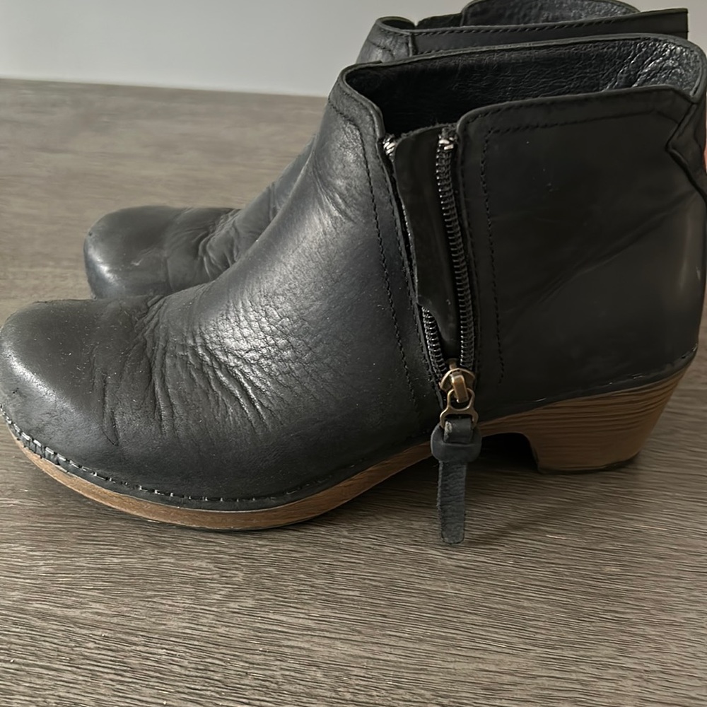 Dansko booties. Dress up or down. Size 37